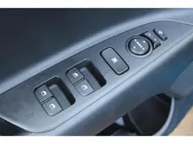 Kia Stonic thumbnail 11