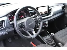 Kia Stonic thumbnail 10