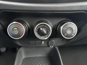 Toyota Aygo thumbnail 4