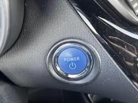 Toyota C-hr thumbnail 33