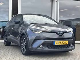 Toyota C-hr thumbnail 5