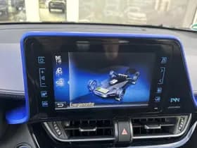 Toyota C-hr thumbnail 10