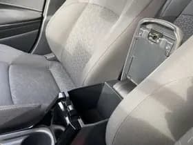 Toyota Corolla thumbnail 37