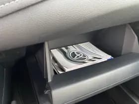 Toyota Corolla thumbnail 42