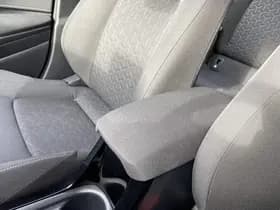 Toyota Corolla thumbnail 83