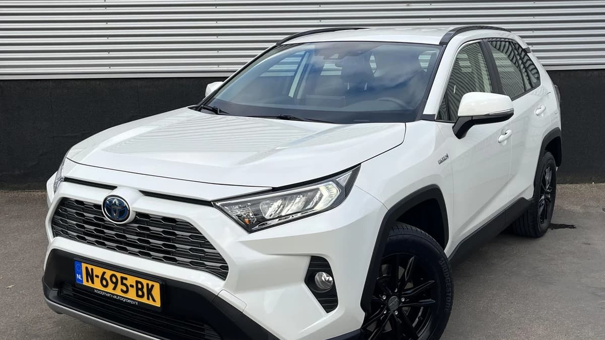 Toyota Rav4 — foto 1