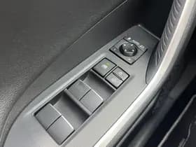 Toyota Rav4 thumbnail 27