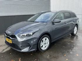 Kia Ceed-sportswagon thumbnail 4