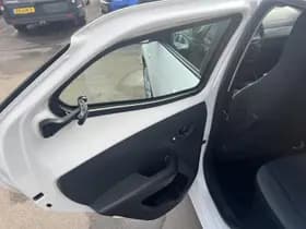 Toyota Aygo thumbnail 15