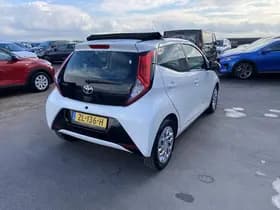 Toyota Aygo thumbnail 47