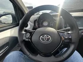 Toyota Aygo thumbnail 57
