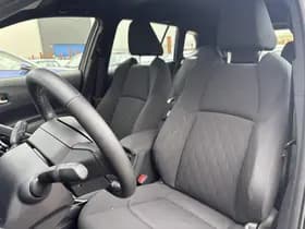 Toyota Corolla-cross thumbnail 63