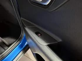 Kia Stonic thumbnail 52