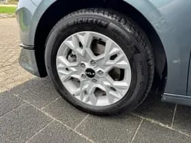 Kia Ceed-sportswagon thumbnail 3