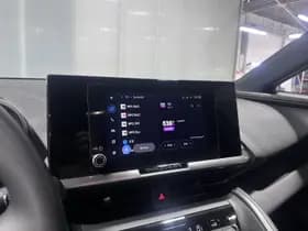 Toyota C-hr thumbnail 18