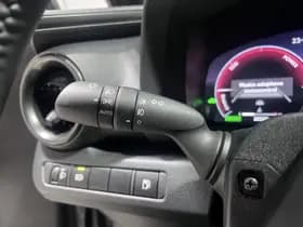 Toyota C-hr thumbnail 20