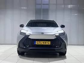 Toyota C-hr thumbnail 35