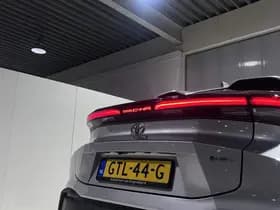 Toyota C-hr thumbnail 42