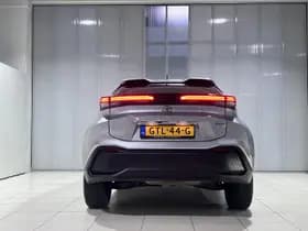 Toyota C-hr thumbnail 6