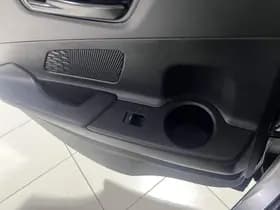 Toyota C-hr thumbnail 60