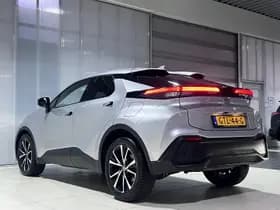 Toyota C-hr thumbnail 7