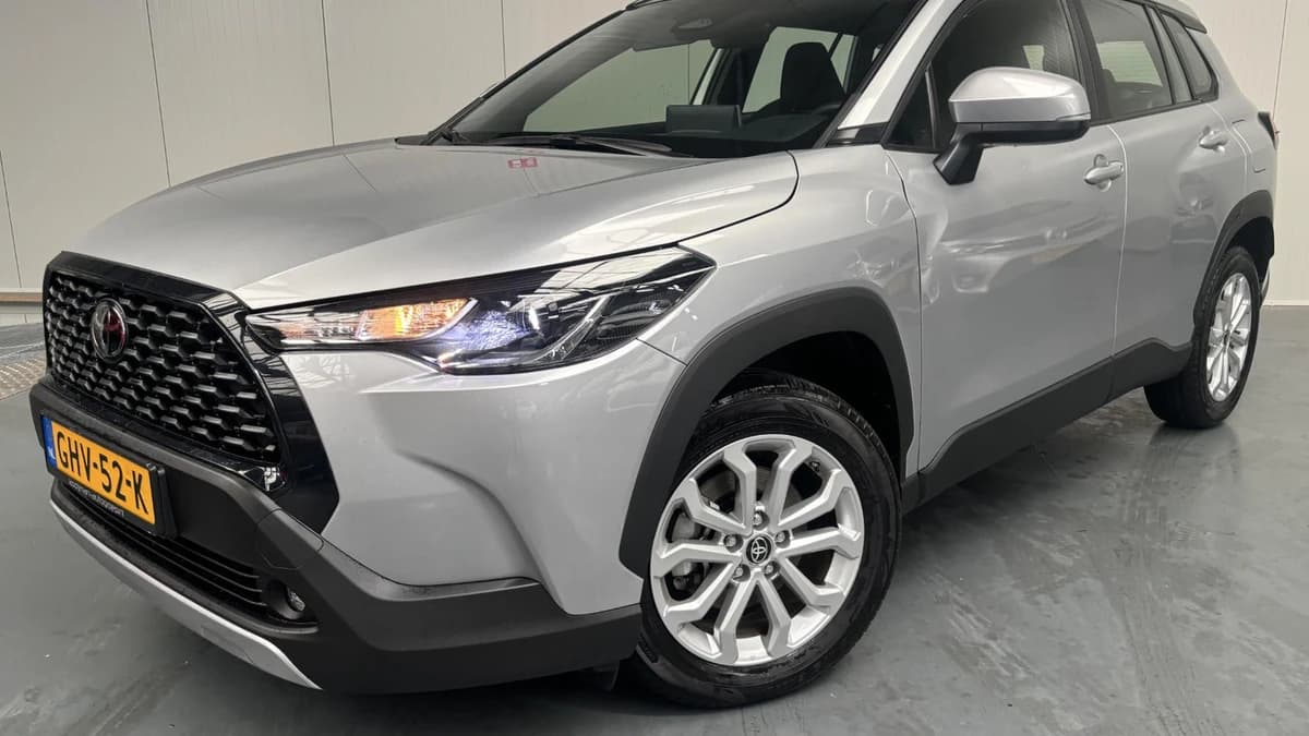 Toyota Corolla-cross — foto 1