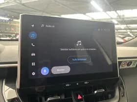 Toyota Corolla-cross thumbnail 13