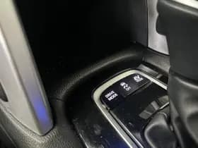 Toyota Corolla-cross thumbnail 19