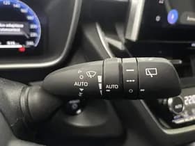 Toyota Corolla-cross thumbnail 38