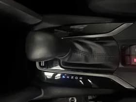 Toyota Corolla-cross thumbnail 46