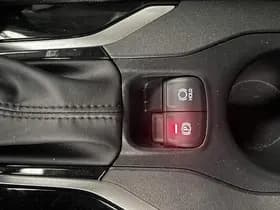 Toyota Corolla-cross thumbnail 48