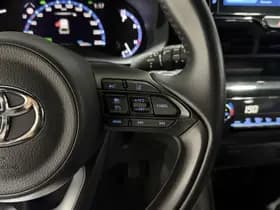 Toyota Yaris-cross thumbnail 12