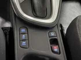 Toyota Yaris-cross thumbnail 25