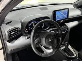 Toyota Yaris-cross thumbnail 32