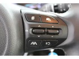 Kia Stonic thumbnail 24