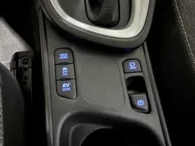 Toyota Yaris-cross thumbnail 27