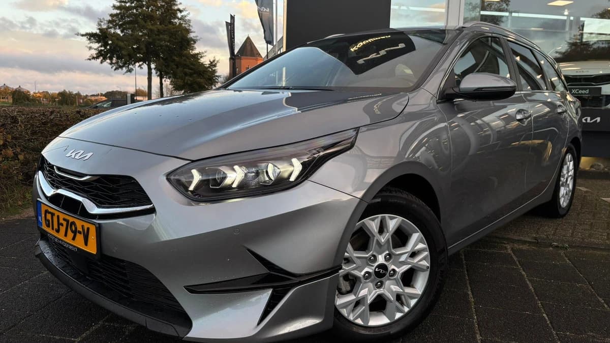 Kia Ceed-sportswagon — foto 1