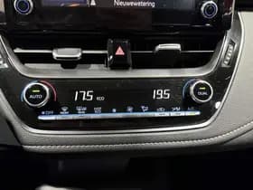 Toyota Corolla-touring-sports thumbnail 57