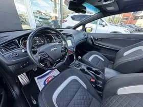 Kia Proceed thumbnail 43