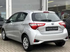 Toyota Yaris thumbnail 13