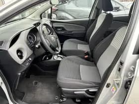 Toyota Yaris thumbnail 26