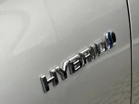 Toyota Yaris thumbnail 34