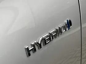 Toyota Yaris thumbnail 68