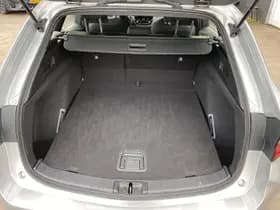 Toyota Corolla-touring-sports thumbnail 8