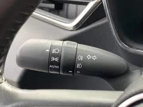 Toyota Corolla-touring-sports thumbnail 75