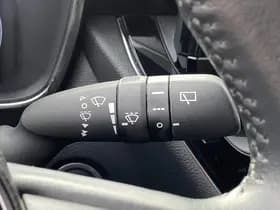 Toyota Corolla-touring-sports thumbnail 78