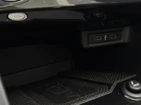 Volkswagen T-roc thumbnail 25