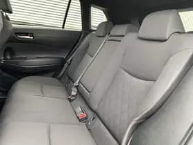 Toyota Corolla-cross thumbnail 101