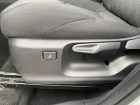 Toyota Corolla-cross thumbnail 21