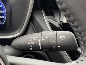 Toyota Corolla-cross thumbnail 30